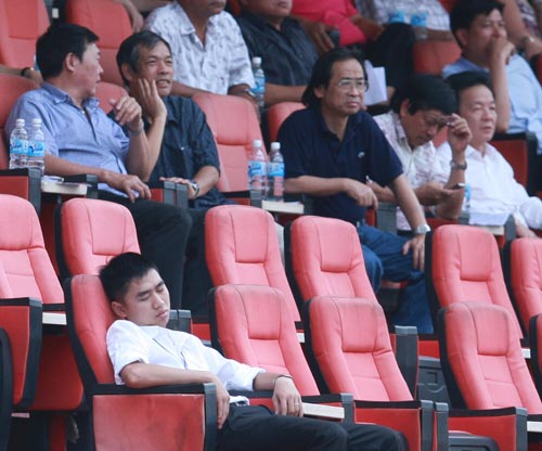 V9 V-League: “Chuyện khó tin” ở Hàng Đẫy - 2
