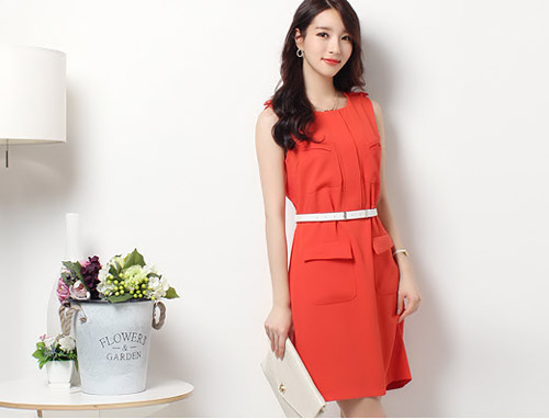 Quý cô hè yêu kiều với váy không tay - 15