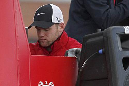 Trời mưa, MU vẫn diễu hành hoành tráng - 8