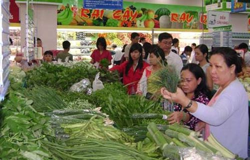 Lạ: Mua thịt, rau HN chuyển về quê - 2