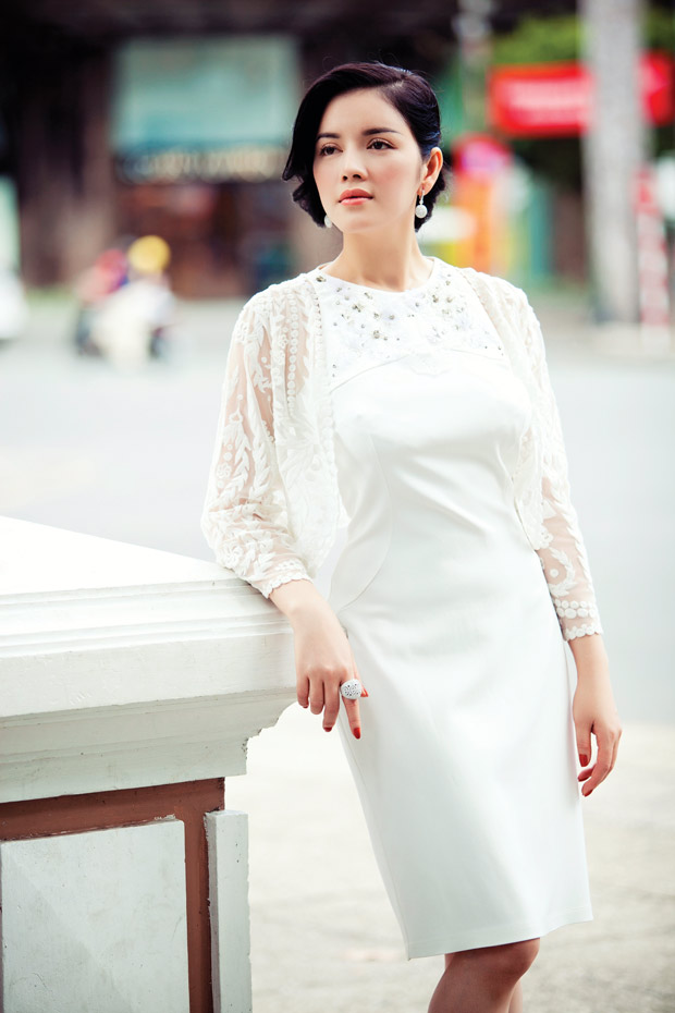 Lý Nhã Kỳ điệu với phong cách quý tộc - 11