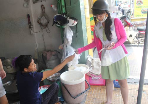 Độc đáo: Phố chỉ bán cơm không ở Sài Gòn - 4