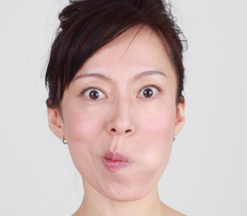 Khuôn mặt cũng cần tập yoga để trẻ hơn! - 9