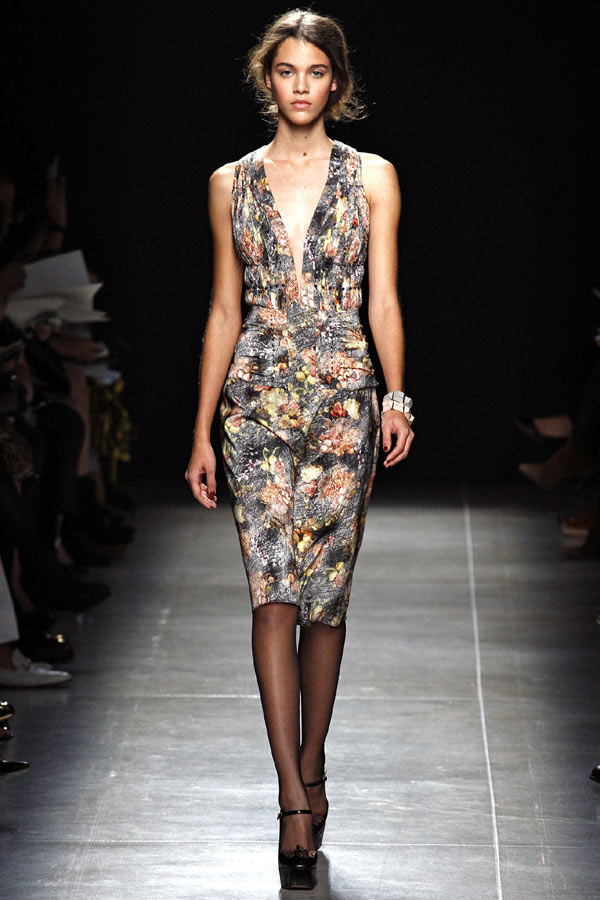 Xu hướng in hoa của thời trang thế giới - 5