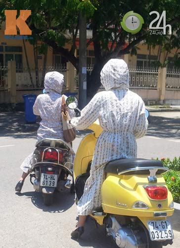 Chùm ảnh: Vật vã trong nắng gắt đầu mùa - 11