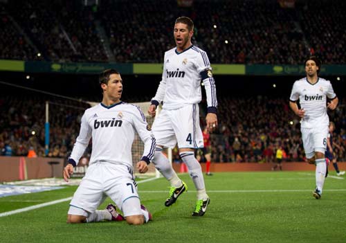 CK cúp nhà Vua: CR7 đọ tài Costa - 2