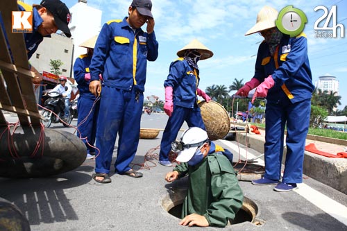 Vật vã mưu sinh trong nắng gắt 40 độ C - 11