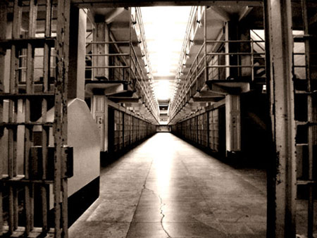 Thâm nhập các nhà tù nổi tiếng (Kỳ 2) - 3