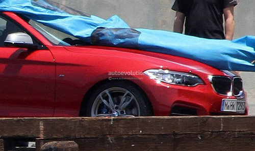 Chộp BMW 2 series đầu tiên trên phố - 3
