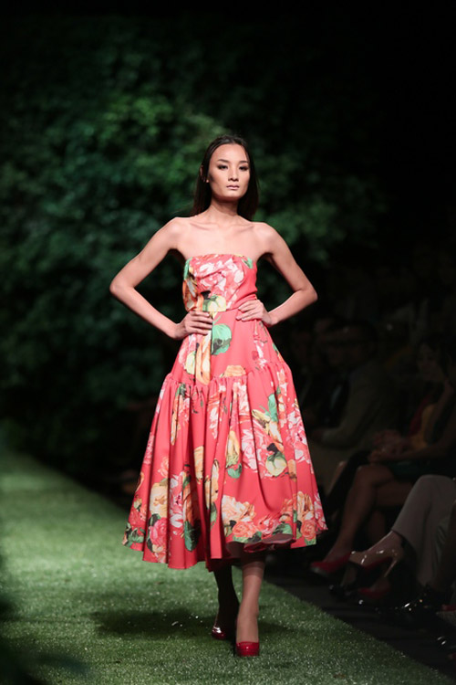 Ngọc Trinh mở màn show Đỗ Mạnh Cường - 7