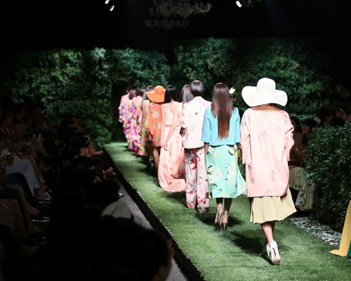 Ngọc Trinh mở màn show Đỗ Mạnh Cường - 2