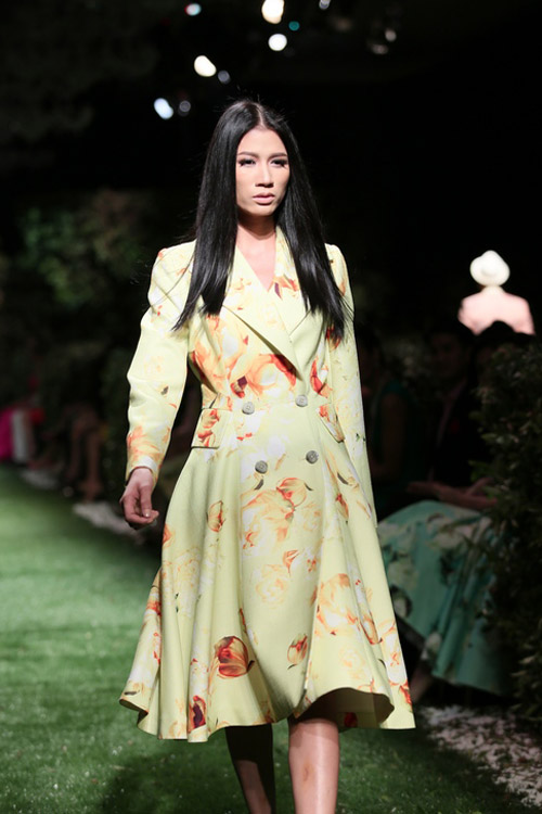 Ngọc Trinh mở màn show Đỗ Mạnh Cường - 11