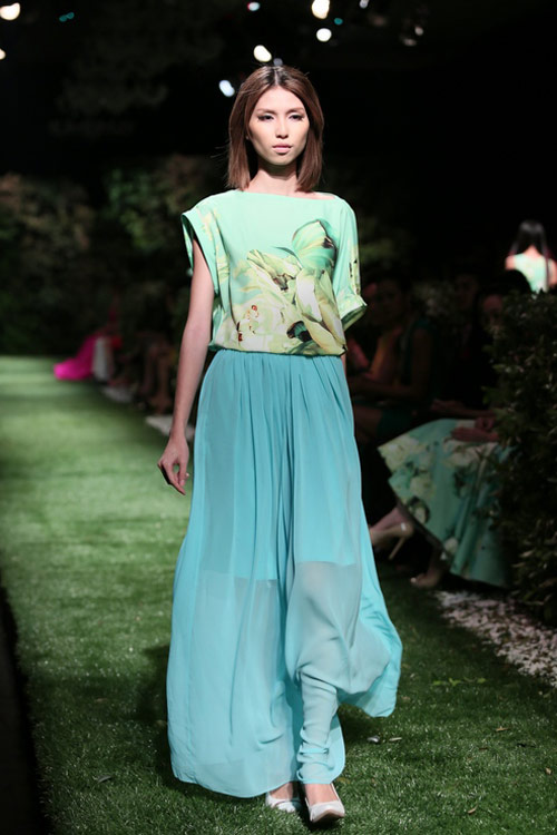 Ngọc Trinh mở màn show Đỗ Mạnh Cường - 12