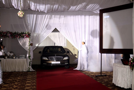 Sao Việt “đốt tiền” vào sinh nhật - 2