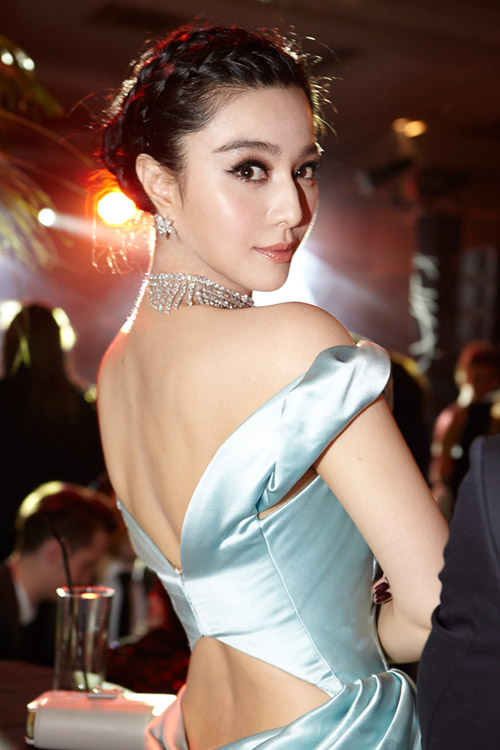 Phạm Băng Băng "chơi trội" tại Cannes - 3