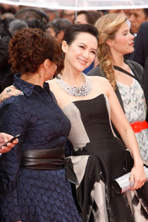 Phạm Băng Băng "chơi trội" tại Cannes - 9