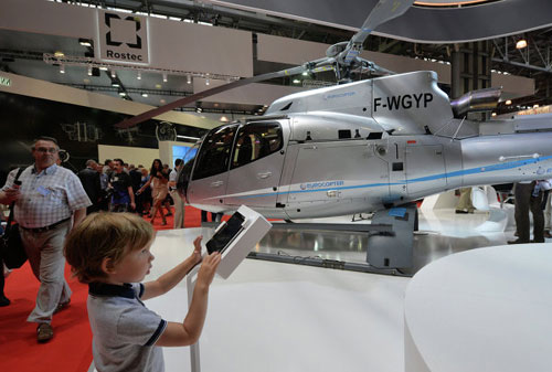 Chùm ảnh: Triển lãm trực thăng quốc tế ở Nga - 1