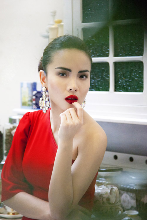 Yến Trang ngày càng gợi cảm - 2