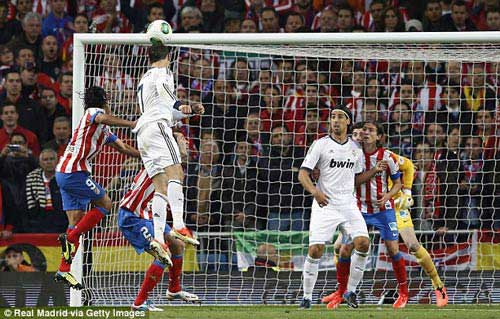 Hậu Real – Atletico: Cái chết màu "đen" - 1