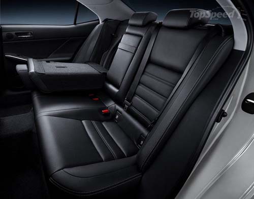 Lexus IS sedan trình làng - 4