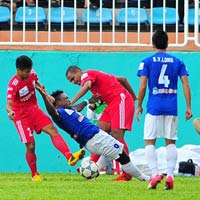 Bóng đá - HAGL – V.NB: Sát thủ và người gác đền