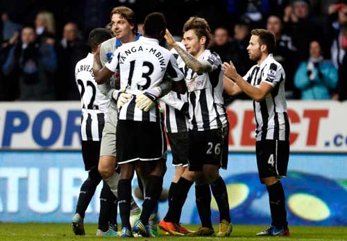 Newcastle - Arsenal: Trận chiến cuối cùng - 2