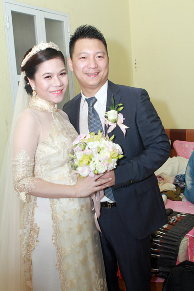 Mỹ Dung mang bầu vẫn làm cô dâu xinh - 2