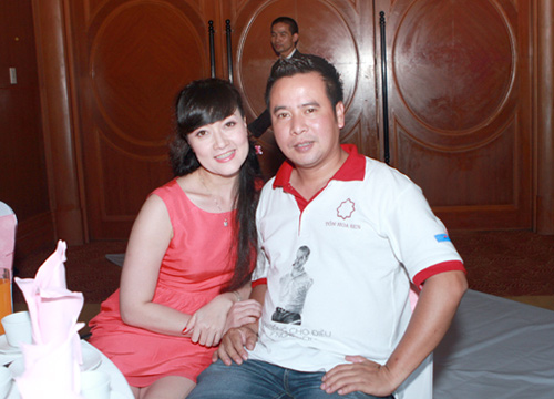 Mỹ Dung mang bầu vẫn làm cô dâu xinh - 5