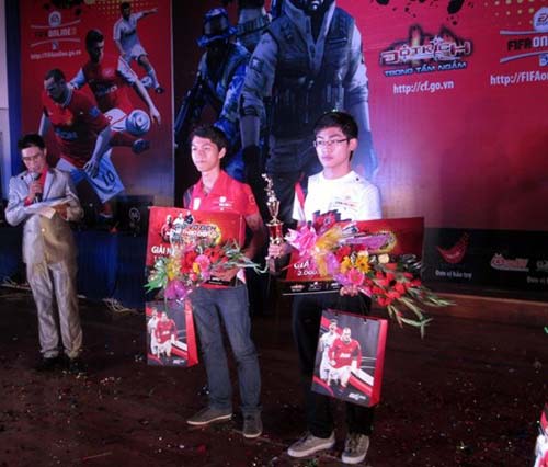 UEC 2013 - Giải đấu hấp dẫn dành riêng cho sinh viên - 4