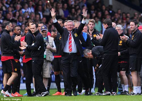 Hình ảnh Sir Alex lần cuối dẫn dắt MU - 2