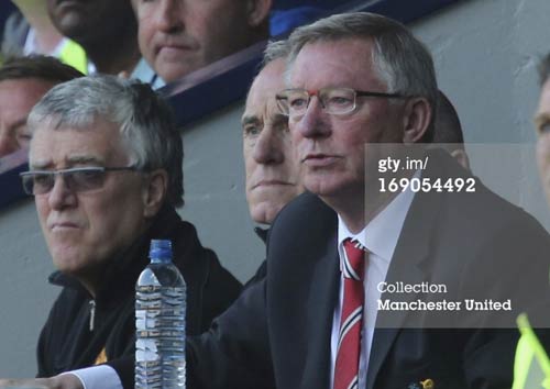Hình ảnh Sir Alex lần cuối dẫn dắt MU - 7