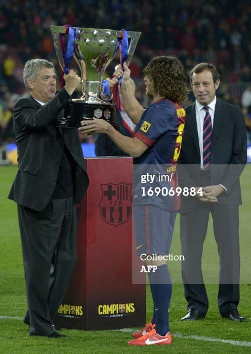 Video & chùm ảnh Barca nâng cúp La Liga - 1