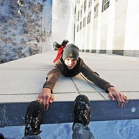 Thể thao - Lạnh người với màn biểu diễn leo trèo