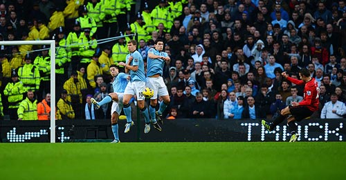 10 trận hay nhất của MU mùa này - 2