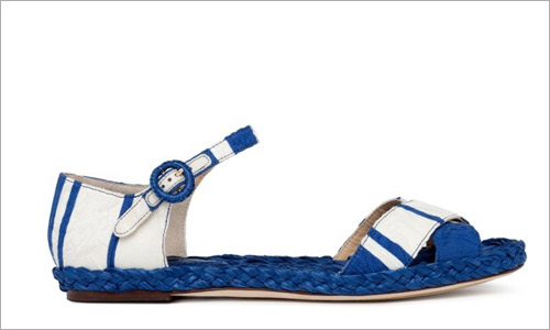 Chọn sandal xinh cho mùa nghỉ biển - 10