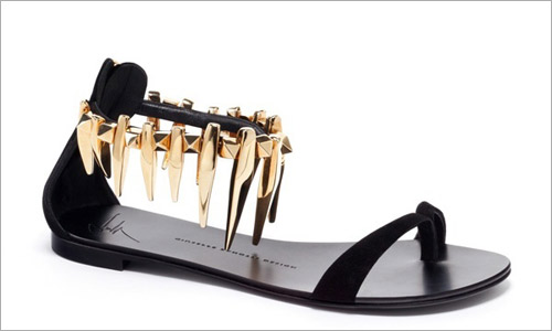 Chọn sandal xinh cho mùa nghỉ biển - 11