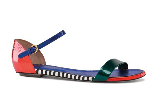 Chọn sandal xinh cho mùa nghỉ biển - 20
