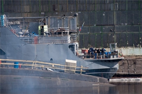 Tàu Kilo thứ hai của VN chạy thử trên biển - 2