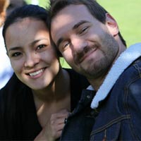 Tình yêu đẹp như cổ tích của Nick Vujicic