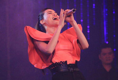 Hà Hồ gợi cảm nổi bật - 3