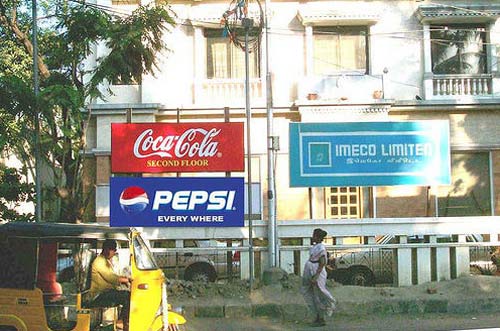 Coca và Pepsi: Những pha “dìm hàng” kinh điển - 6