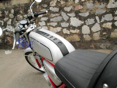 Honda Dream 50: Hàng 'độc' làng xe Việt - 5