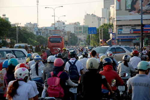 TPHCM: Giao thông hỗn loạn vì mất điện - 3