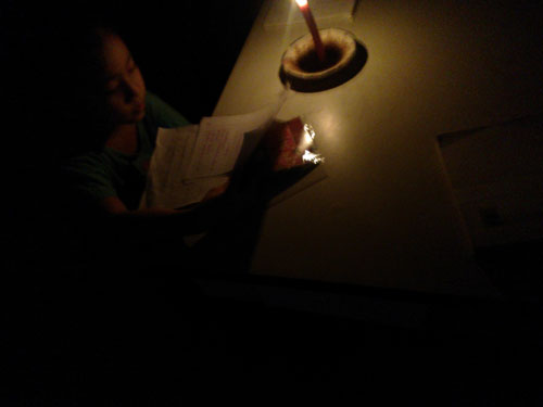 Thiệt hại lớn vì mất điện đột ngột - 3