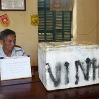 Pháp luật - Bắt vụ tàng trữ thuốc nổ, mìn cực lớn