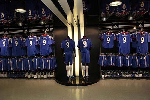 Torres: Gà đẻ trứng vàng của Chelsea - 1