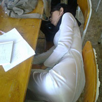 Quá xinh cho đội bán sờ tinh - 5