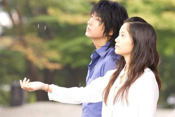 Thơ tình: Chuyện tình thang máy - 1