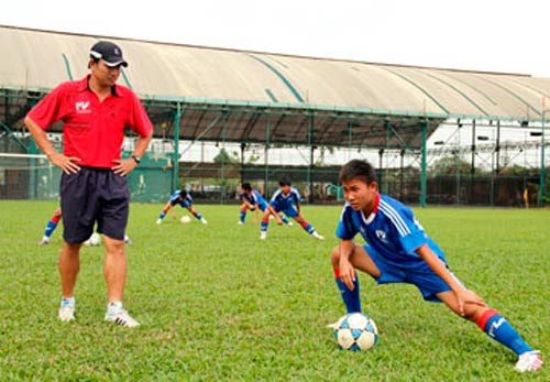 Hiểu sai về bóng đá chuyên nghiệp - 1