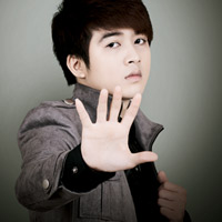 Ca nhạc - MTV - Phi Trường điển trai ngày trở lại